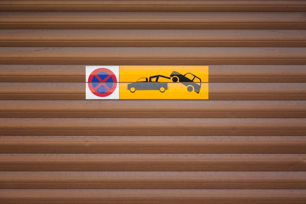 Wall Parking Signs